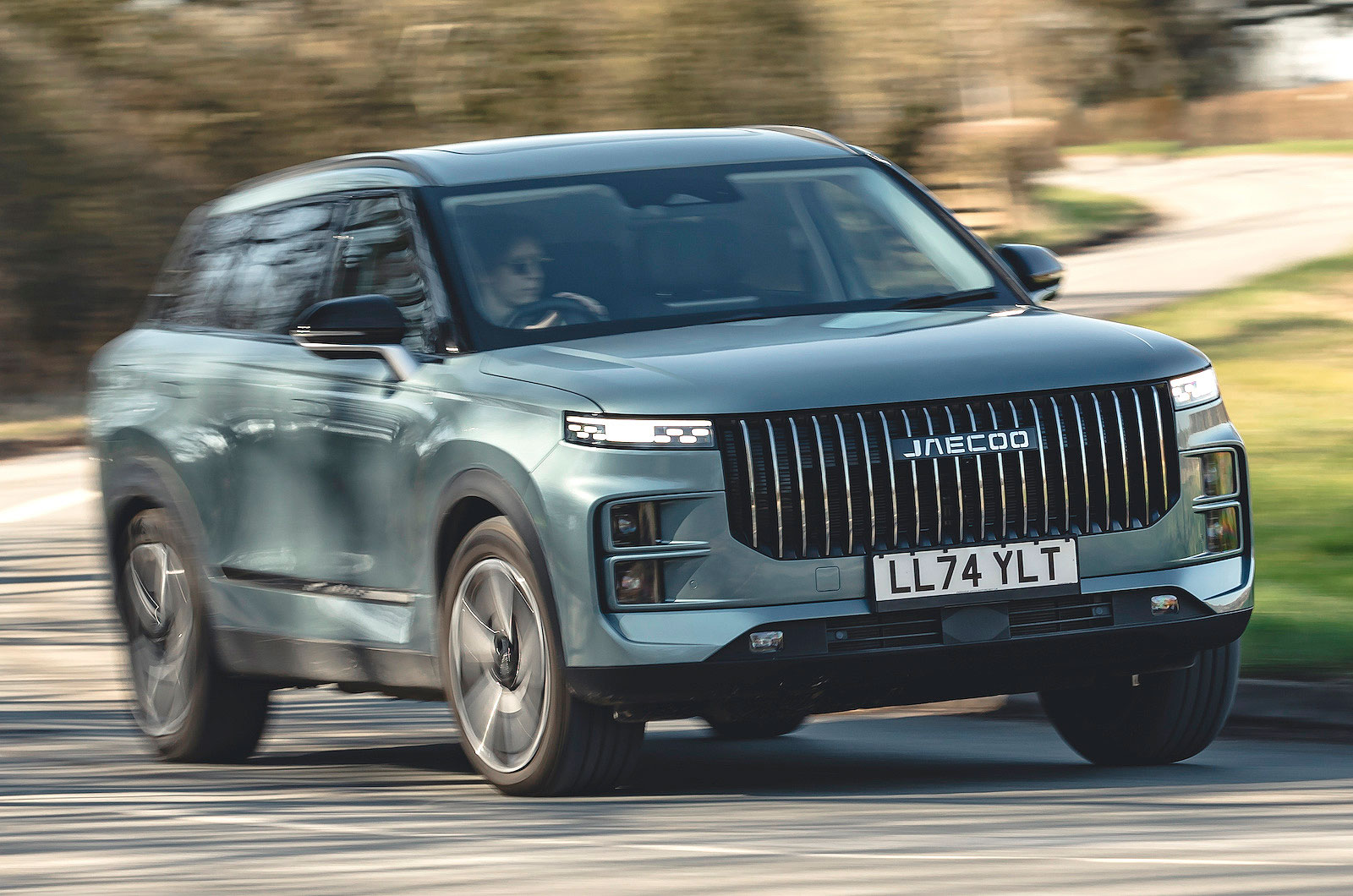 Jaecoo 7 front cornering