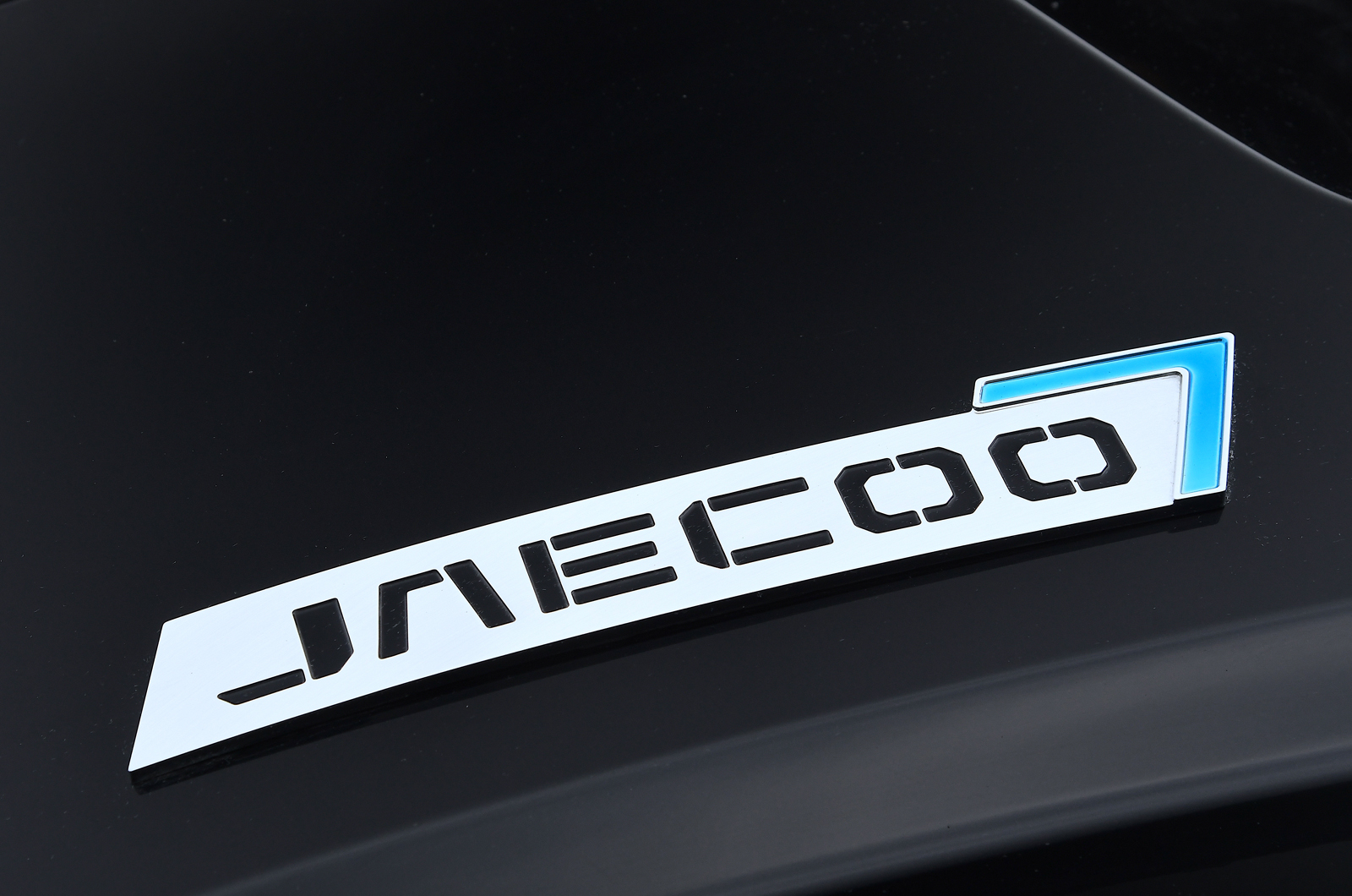 Jaecoo 7 boot badge