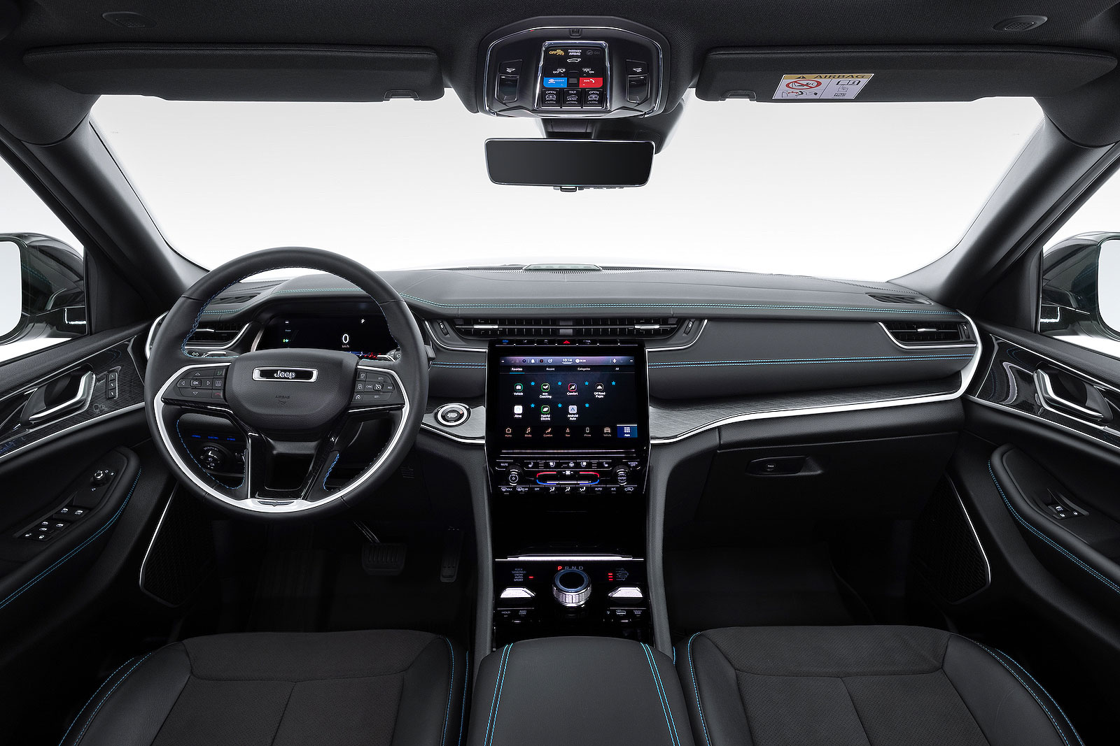 Jeep Grand Cherokee interior dashboard