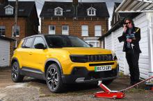 jeep_avenger_lt_front_static