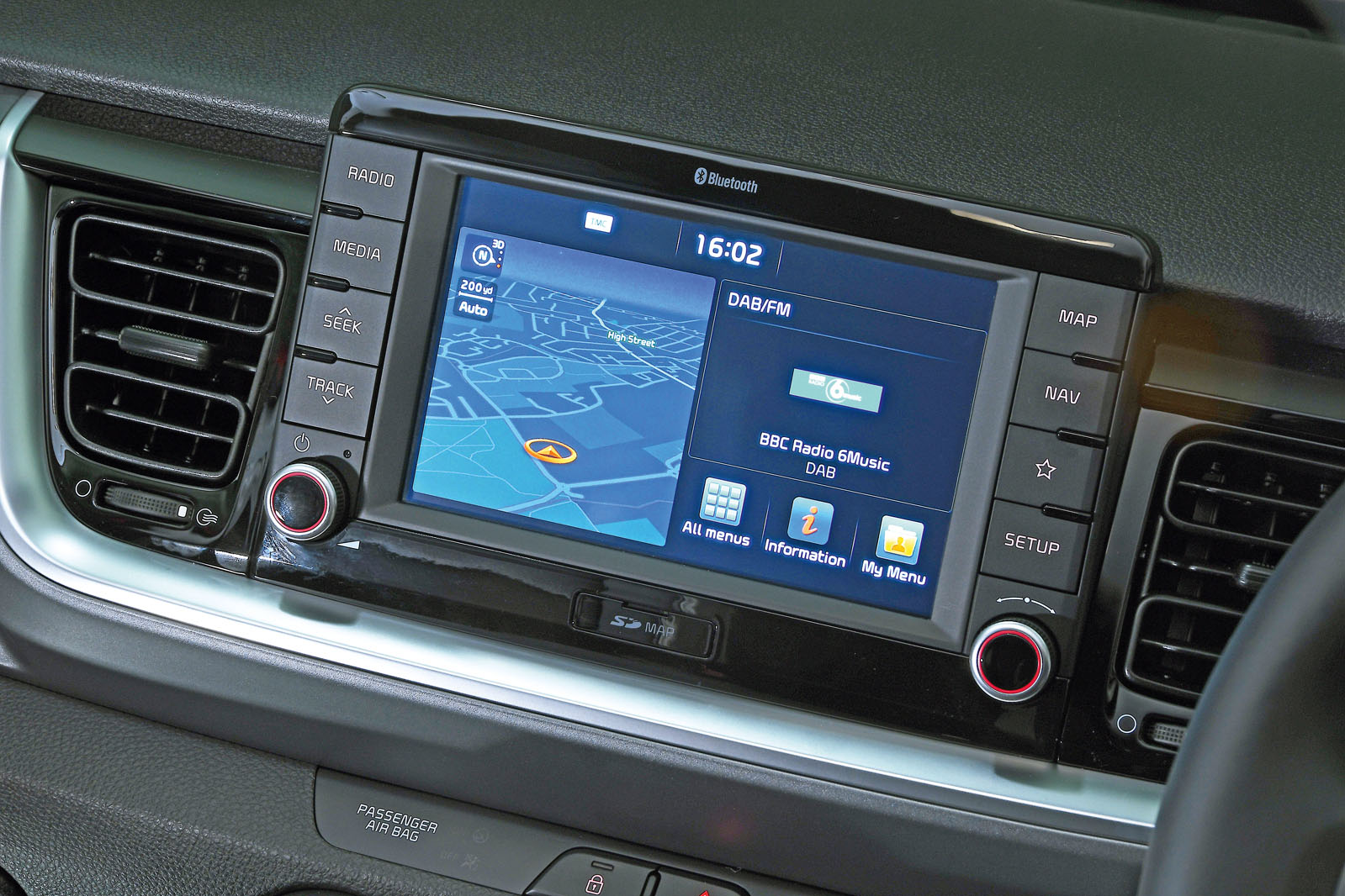 Kia Stonic infotainment