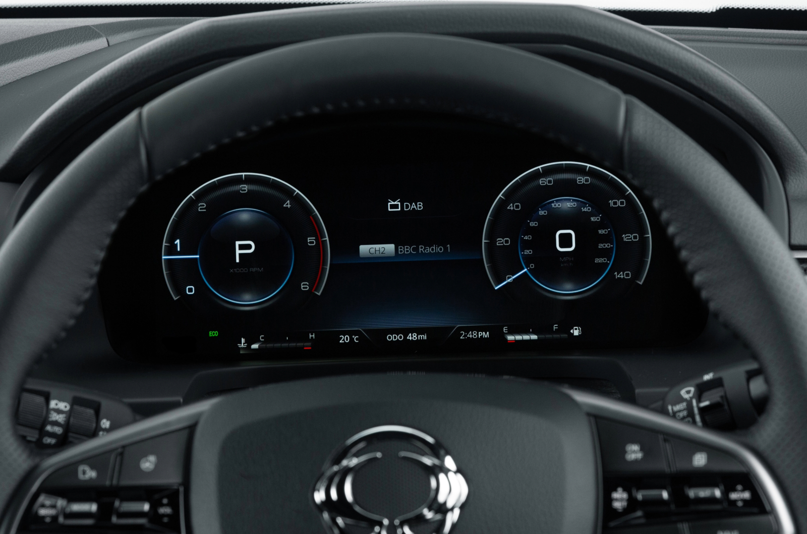 KGM Musso driver display