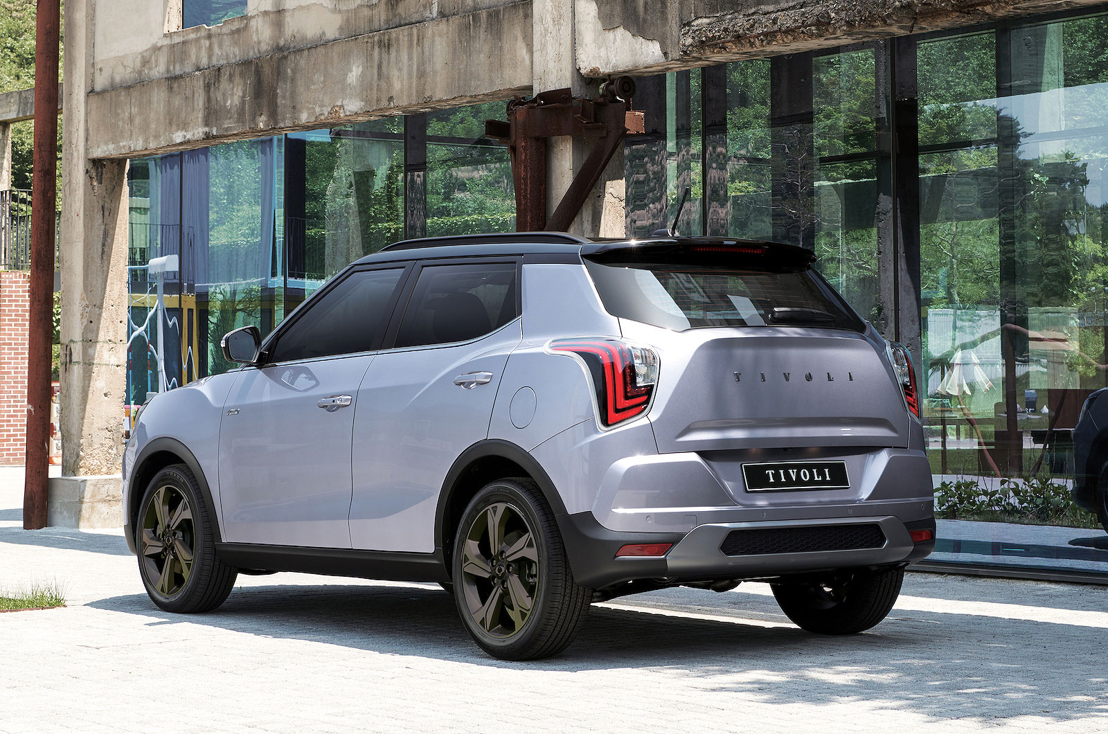 KGM Tivoli rear left static