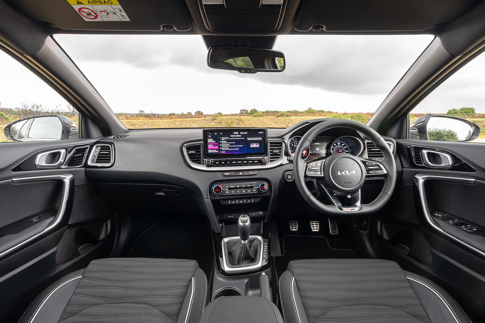 Kia Ceed dashboard