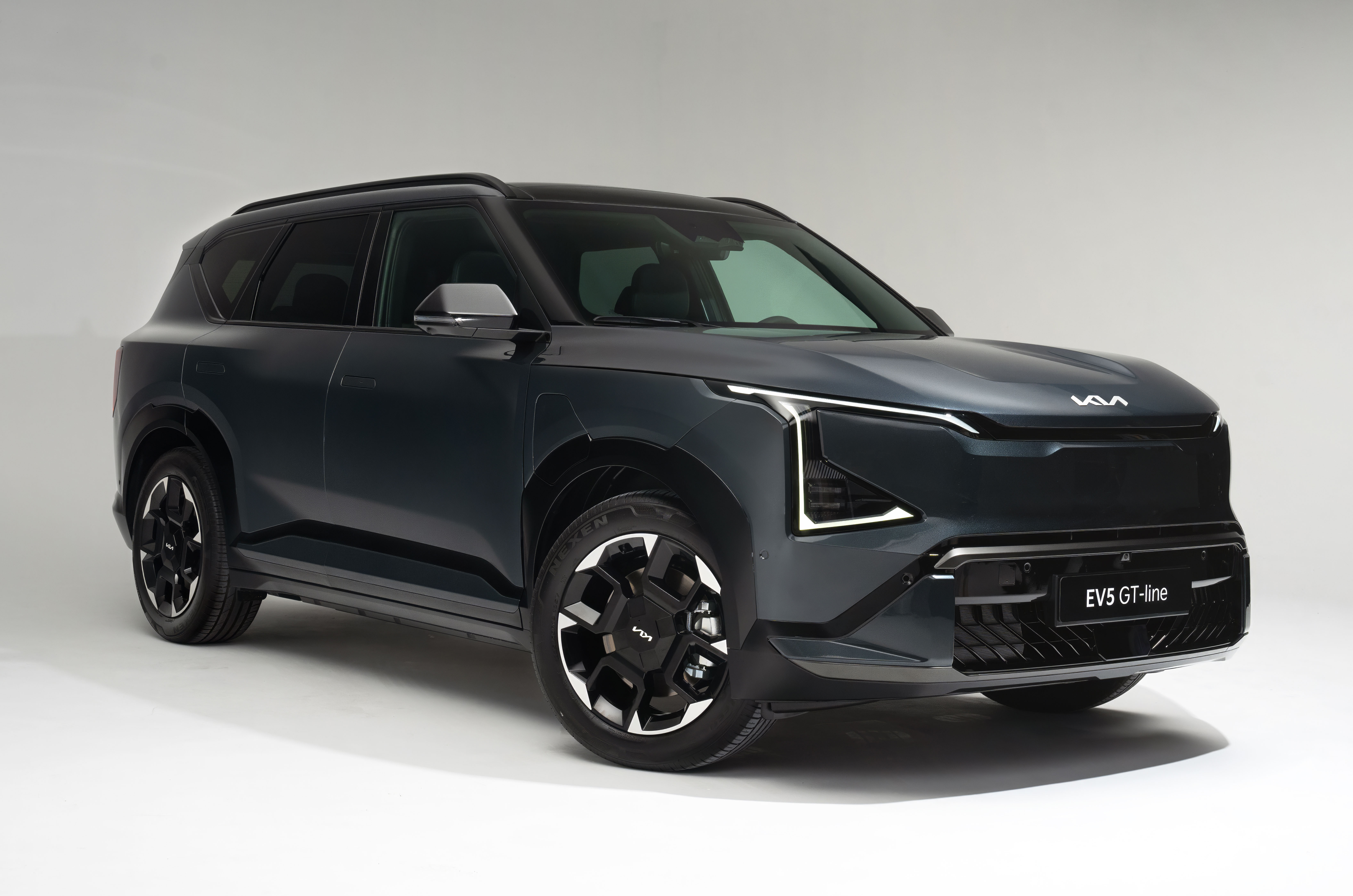 Kia EV5 front static