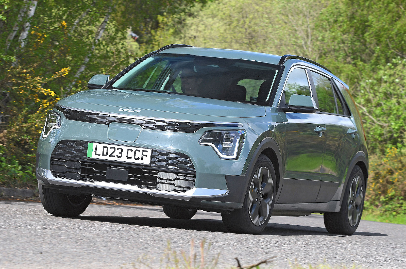 Kia Niro EV front cornering