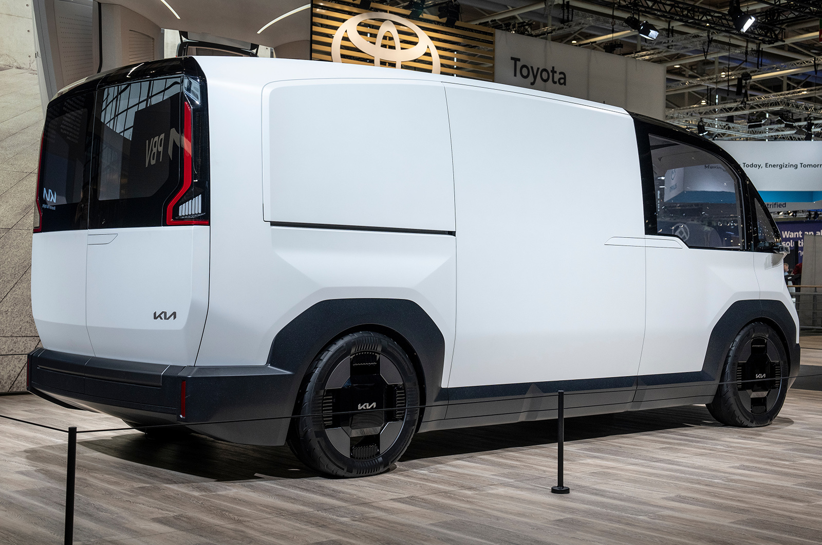 Kia PV7 Concept rear static