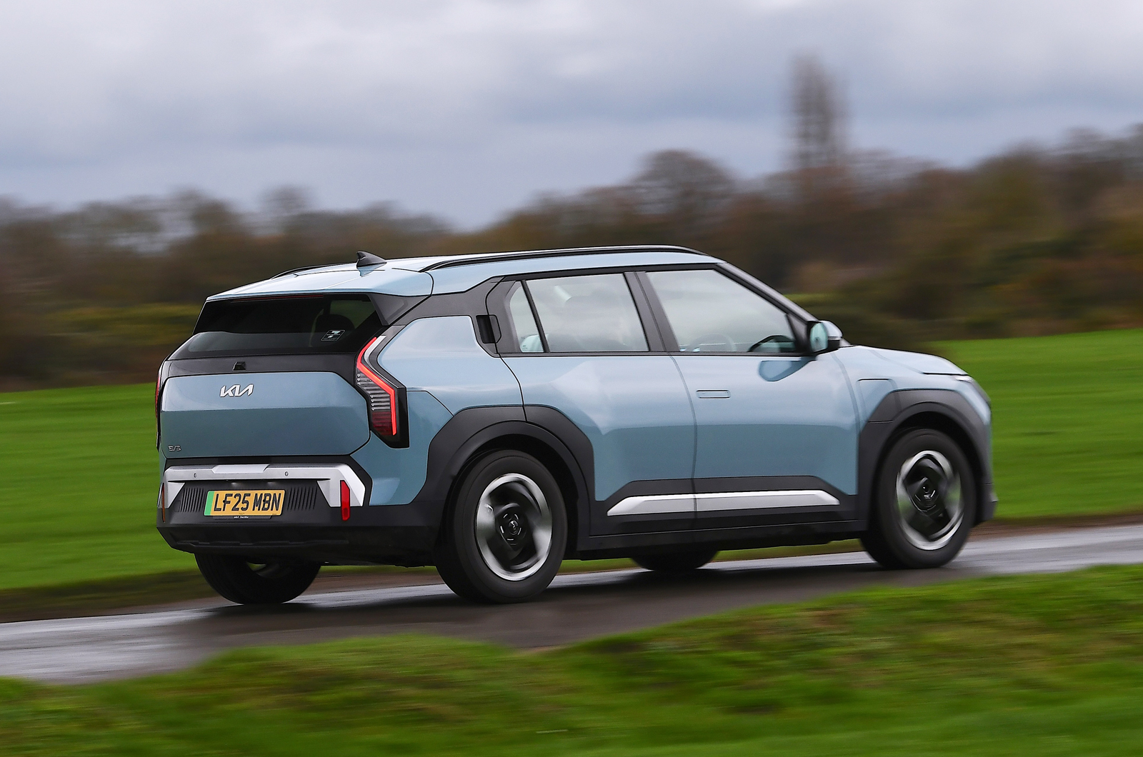 Kia EV3 rear driving