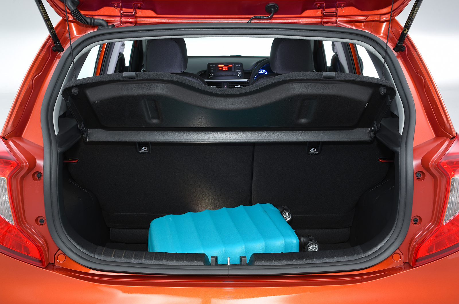 Kia Picanto boot - 69-plate car