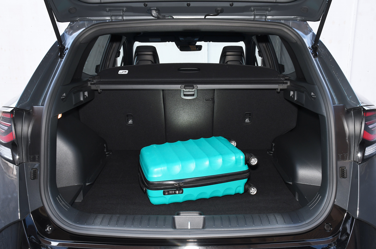 Kia Sportage boot