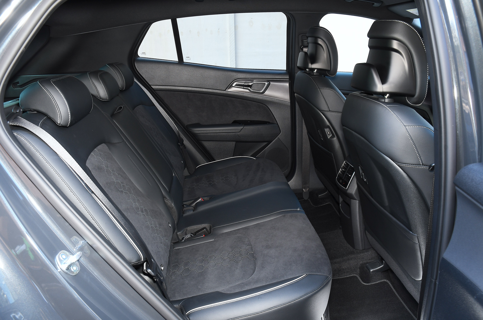 Kia Sportage rear seats