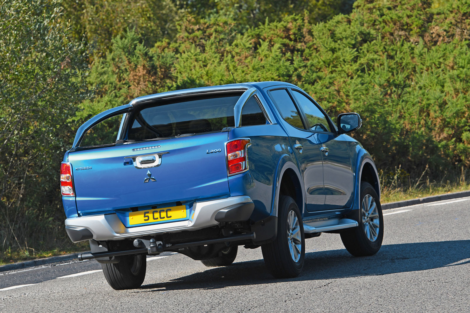 Mitsubishi L200 rear