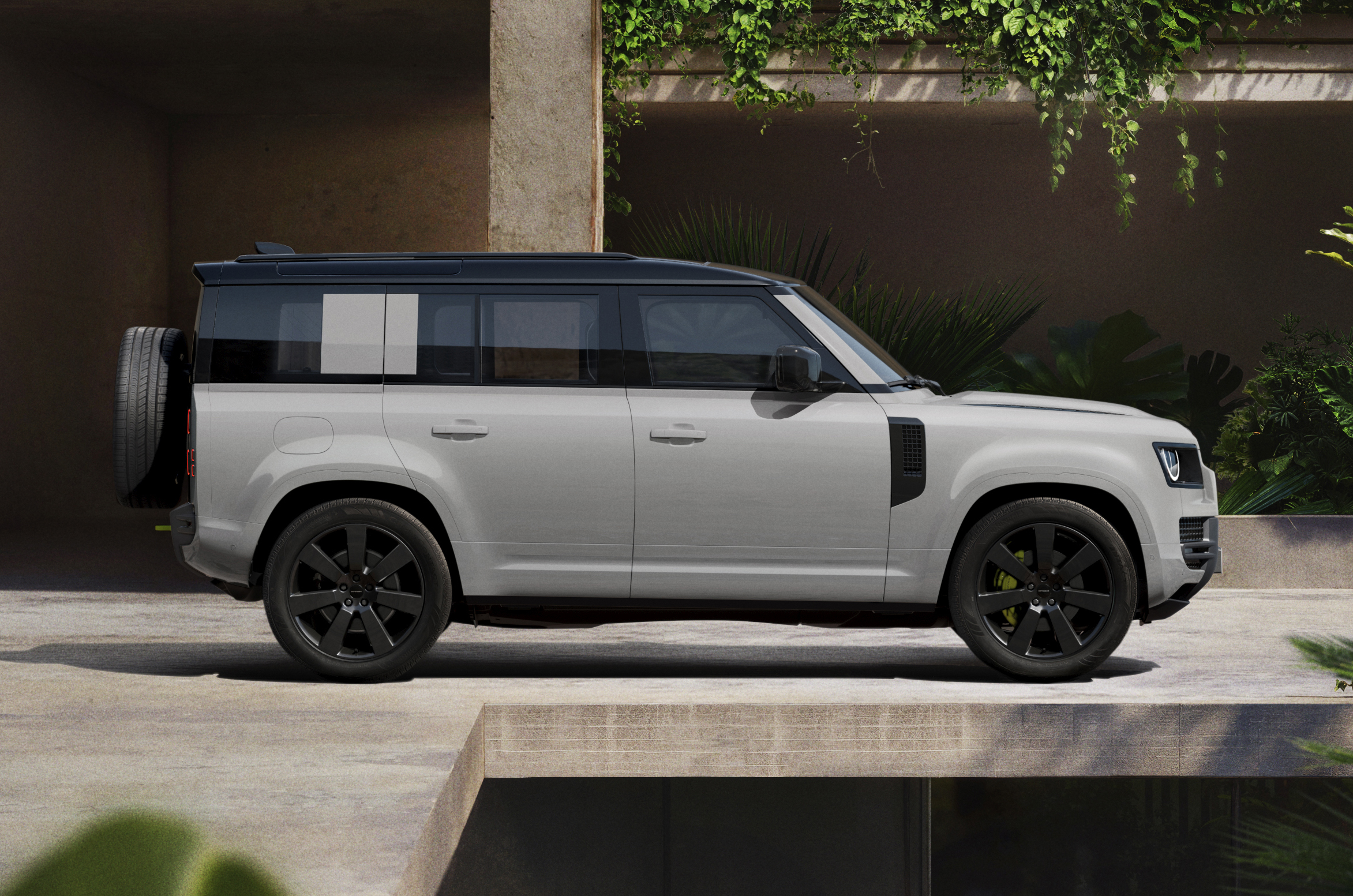 Land Rover Defender Vertex side static