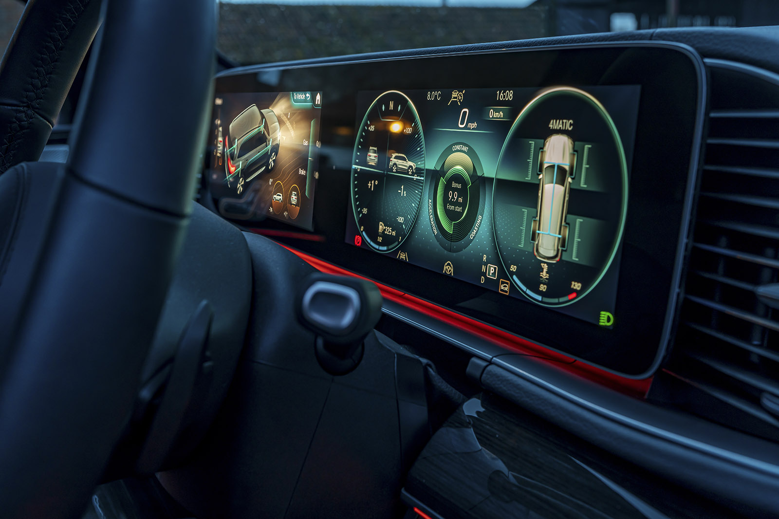 Mercedes GLS 2021 instruments detail