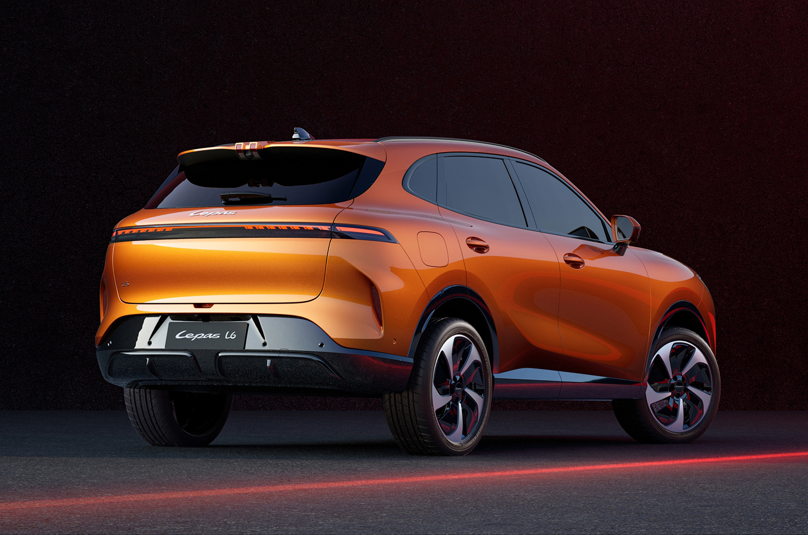 Lepas L6 rear static