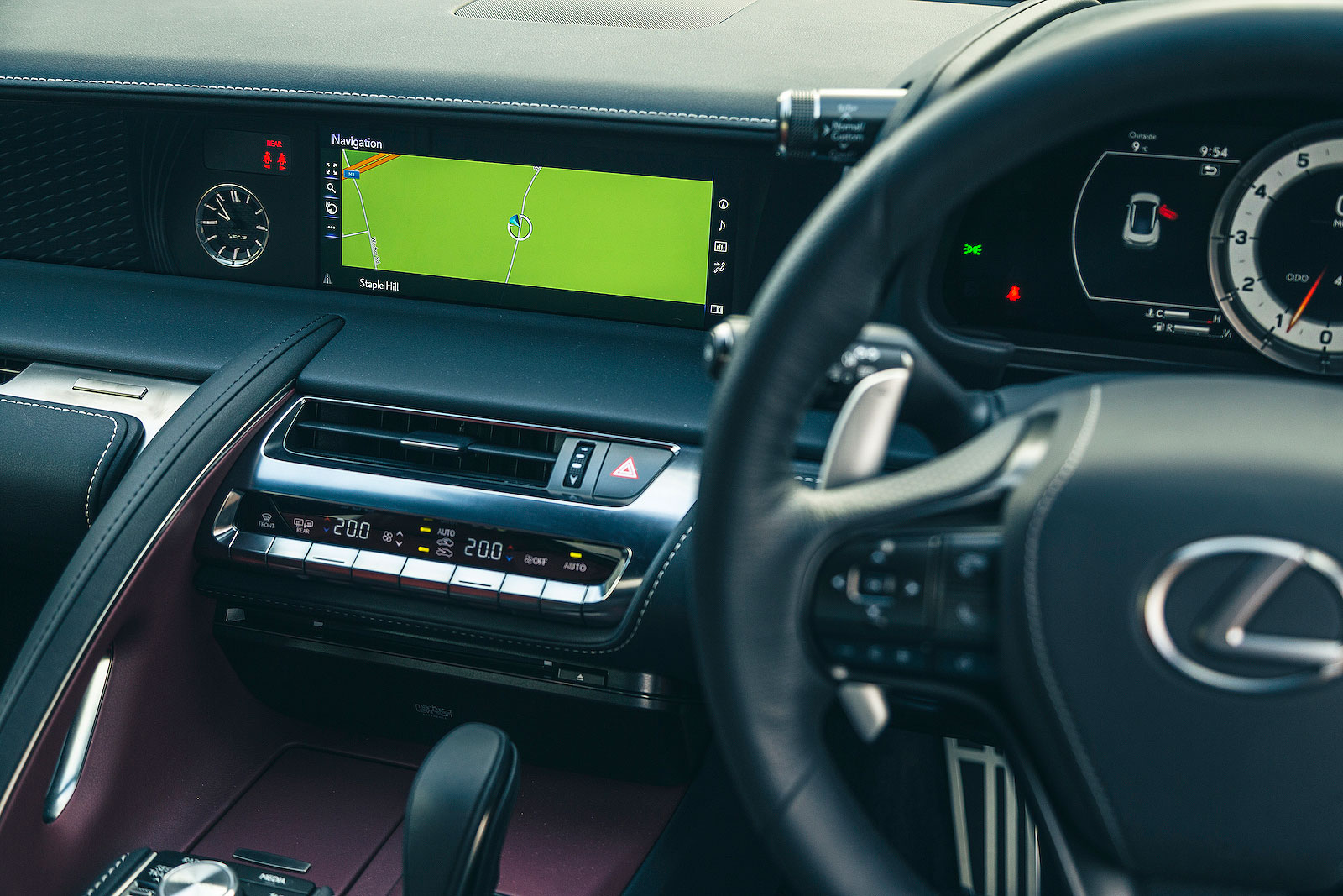 Lexus LC 500 interior infotainment