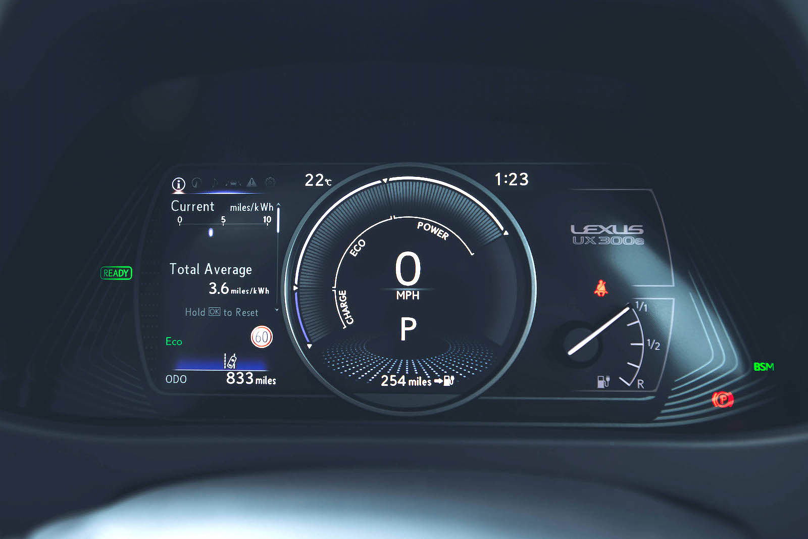 Lexus UX 300e driver display