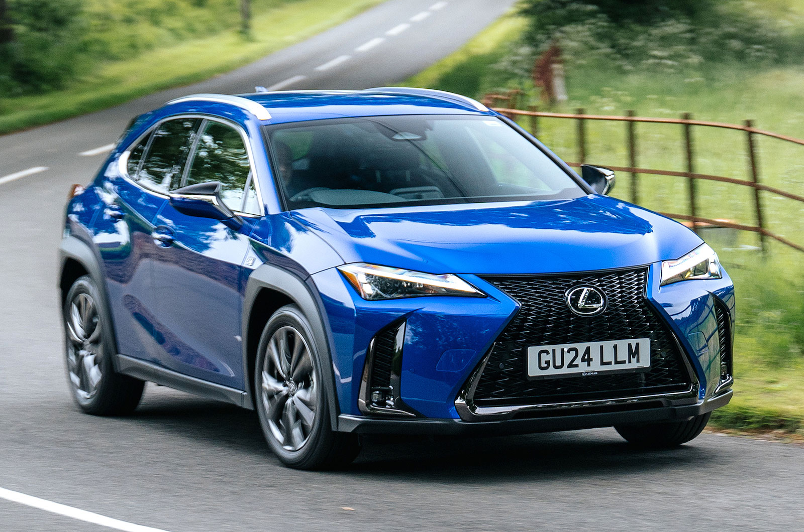 Lexus UX 300h front cornering
