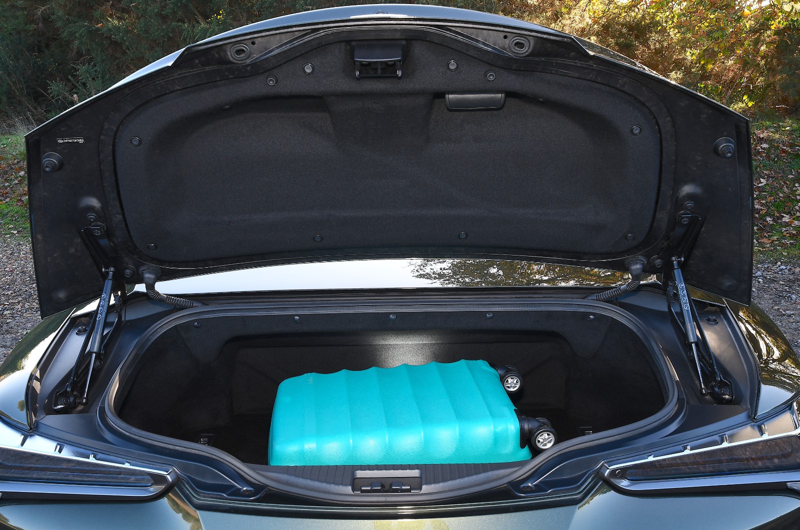 Lexus LC Convertible boot space