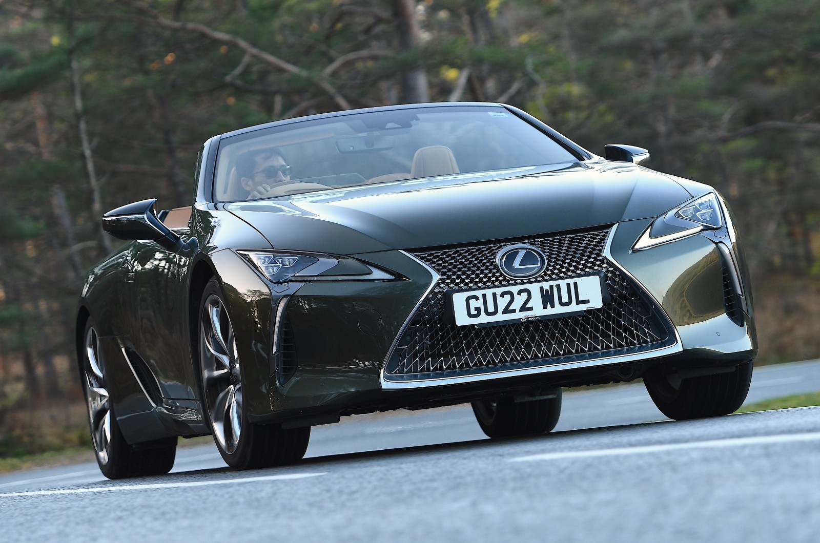 Lexus LC Convertible front cornering