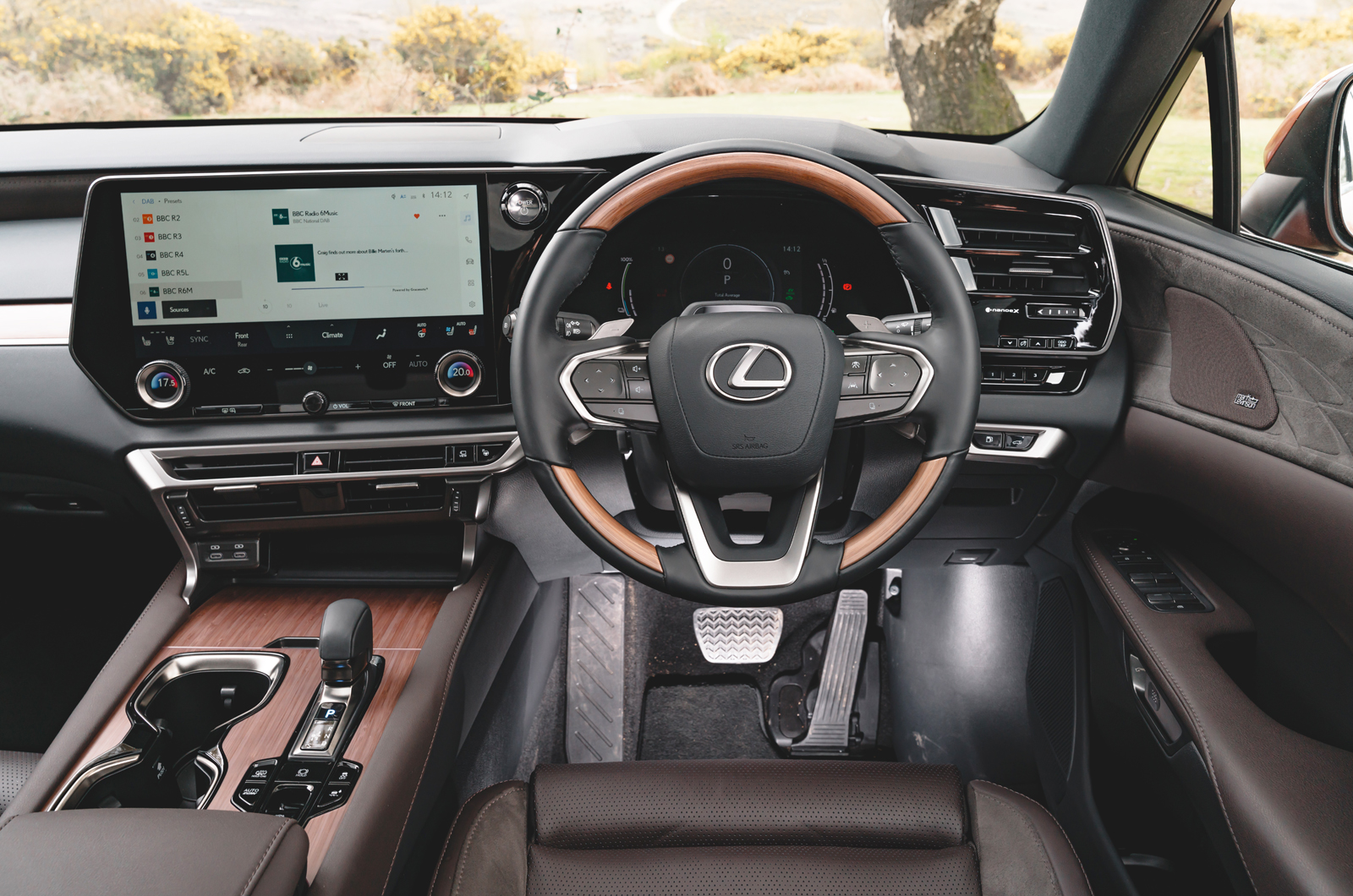 Lexus NX dashboard