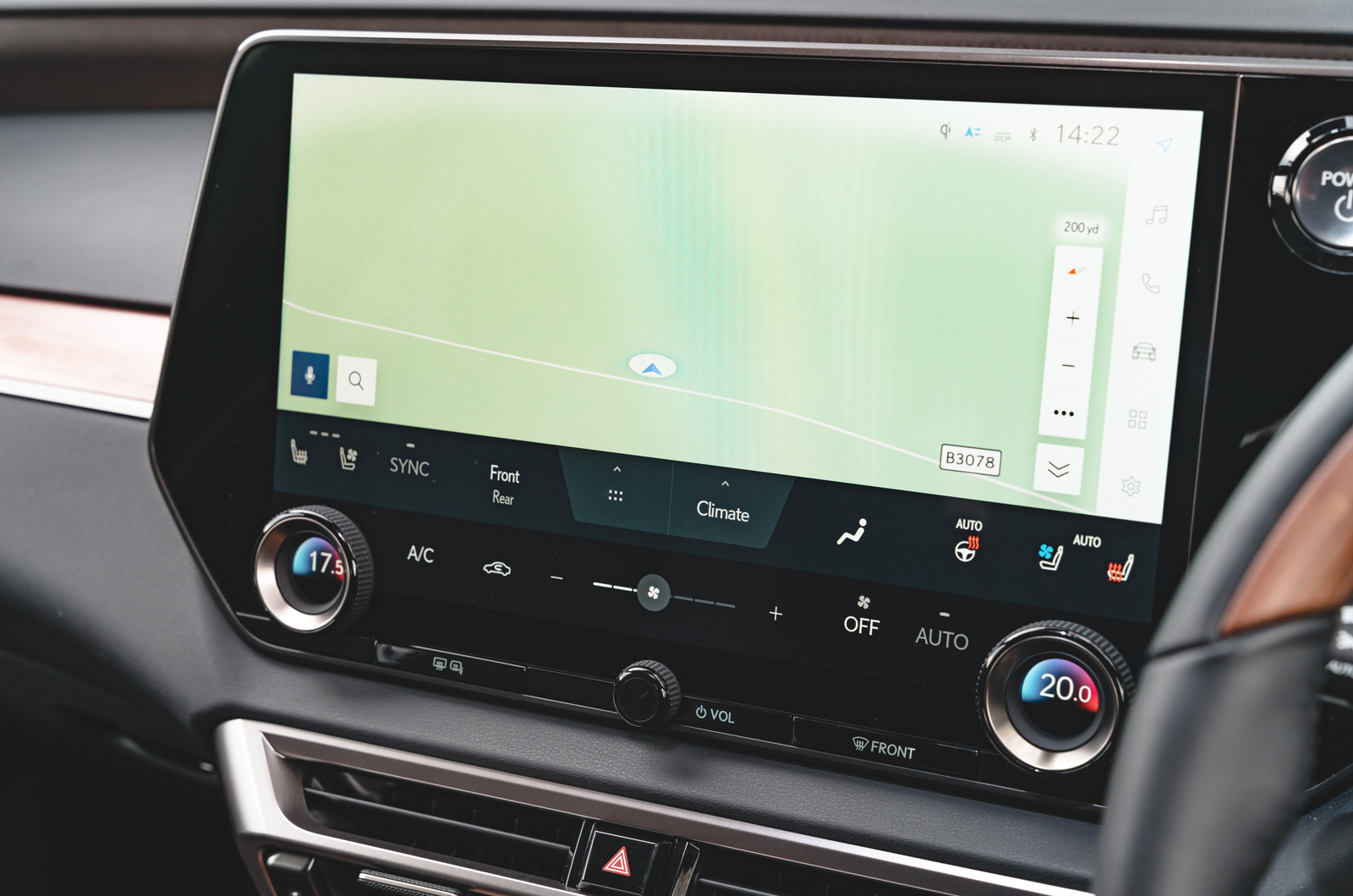Lexus RX touchscreen
