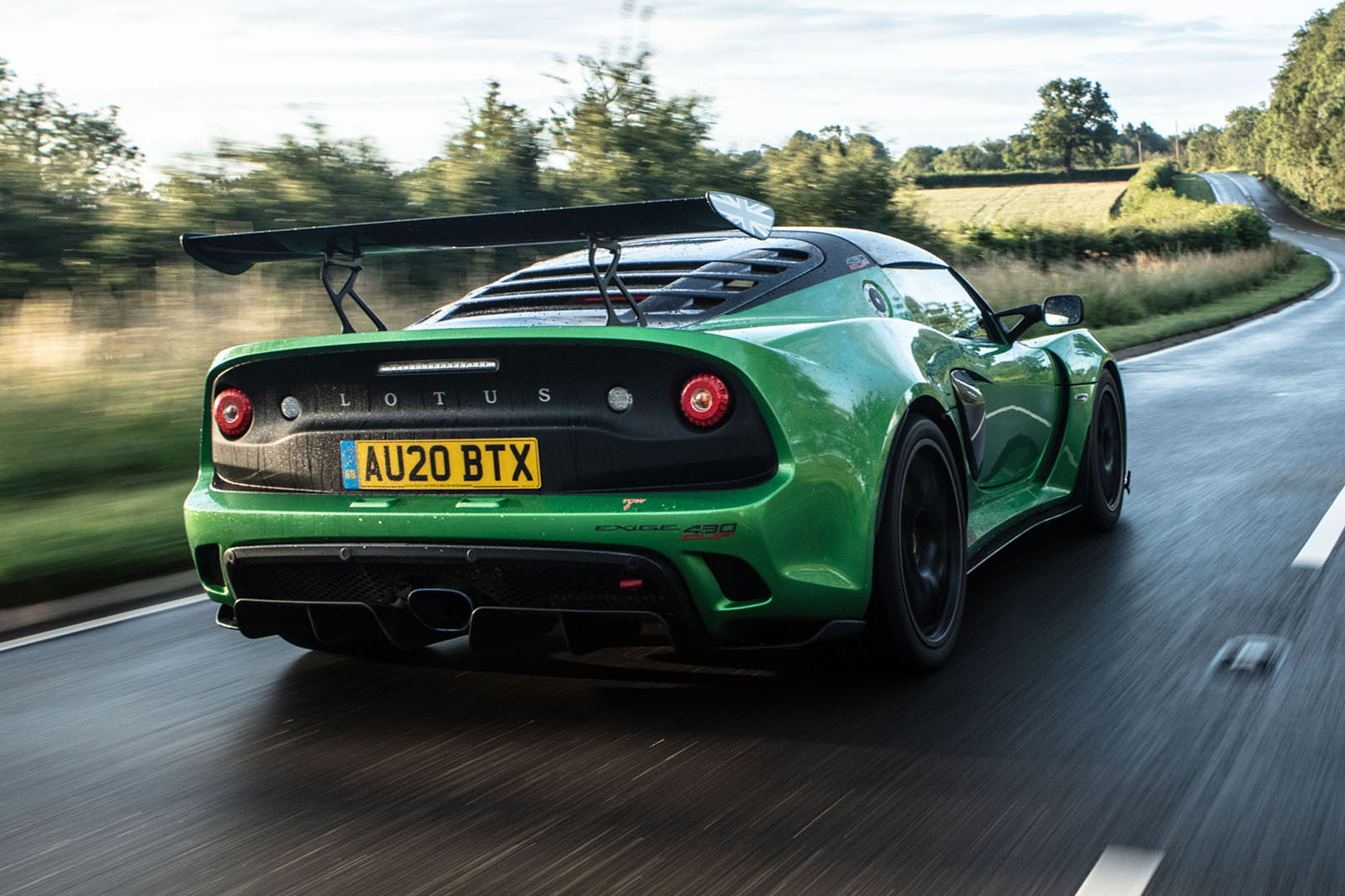 Lotus Exige 2020 RHD right rear tracking