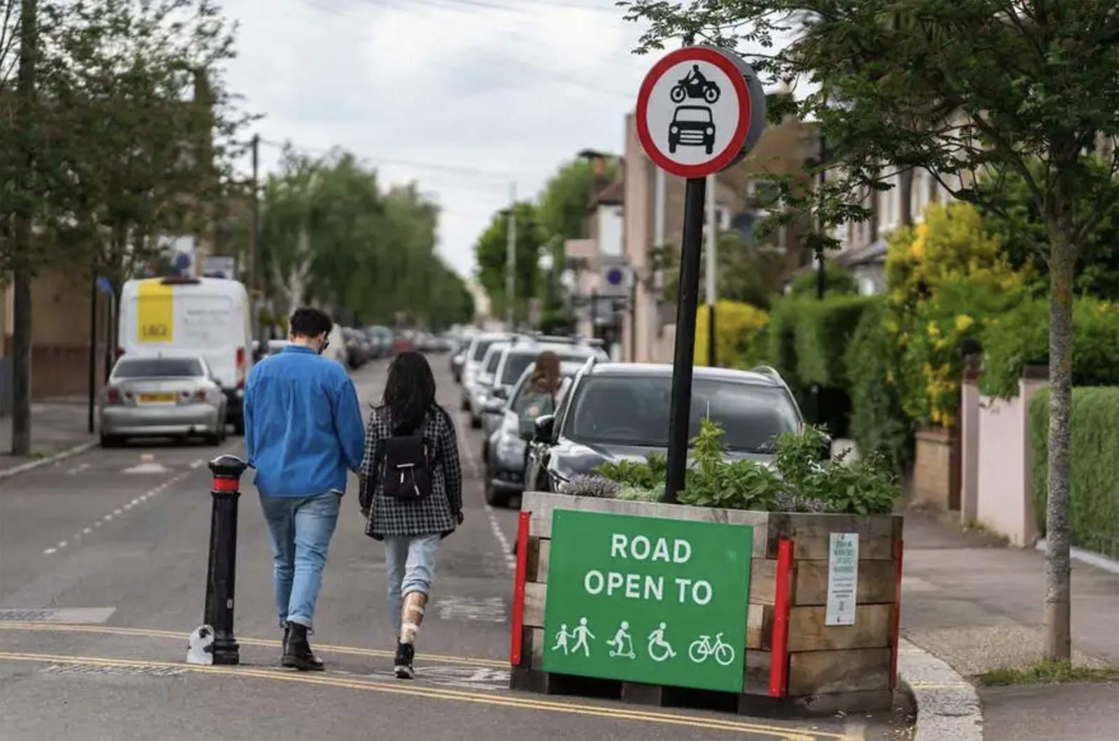 Low traffic neighbourhood