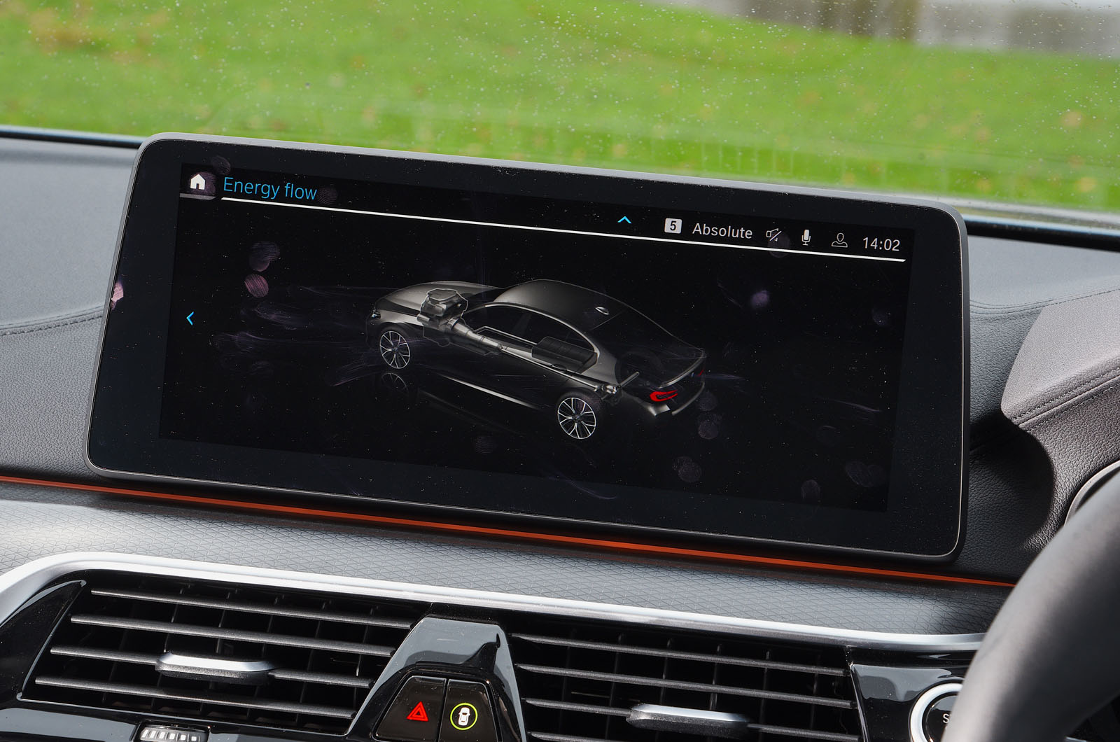 LT BMW 530e power flow readout