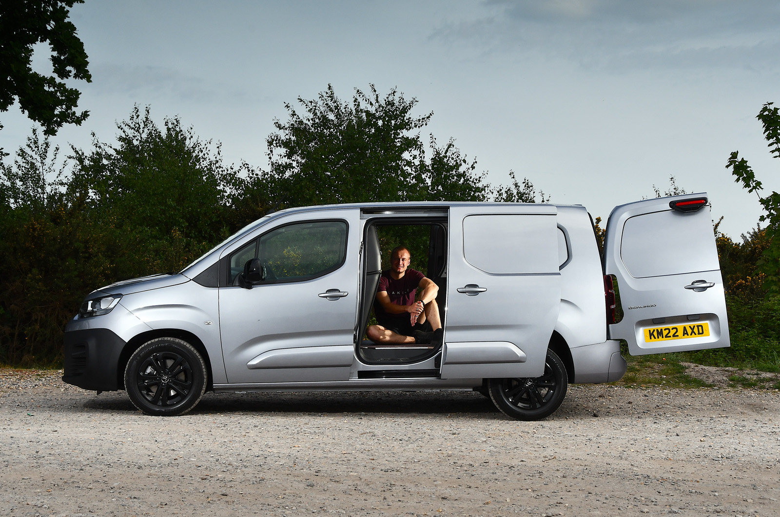 LT Citroen Berlingo Van header