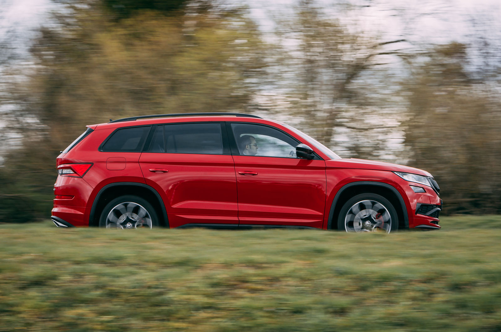 Skoda Kodiaq vRS side