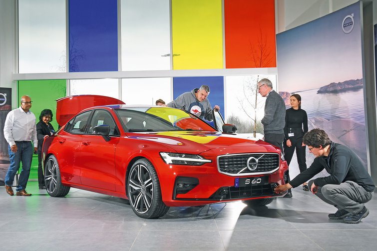 Volvo S60 - reader test team