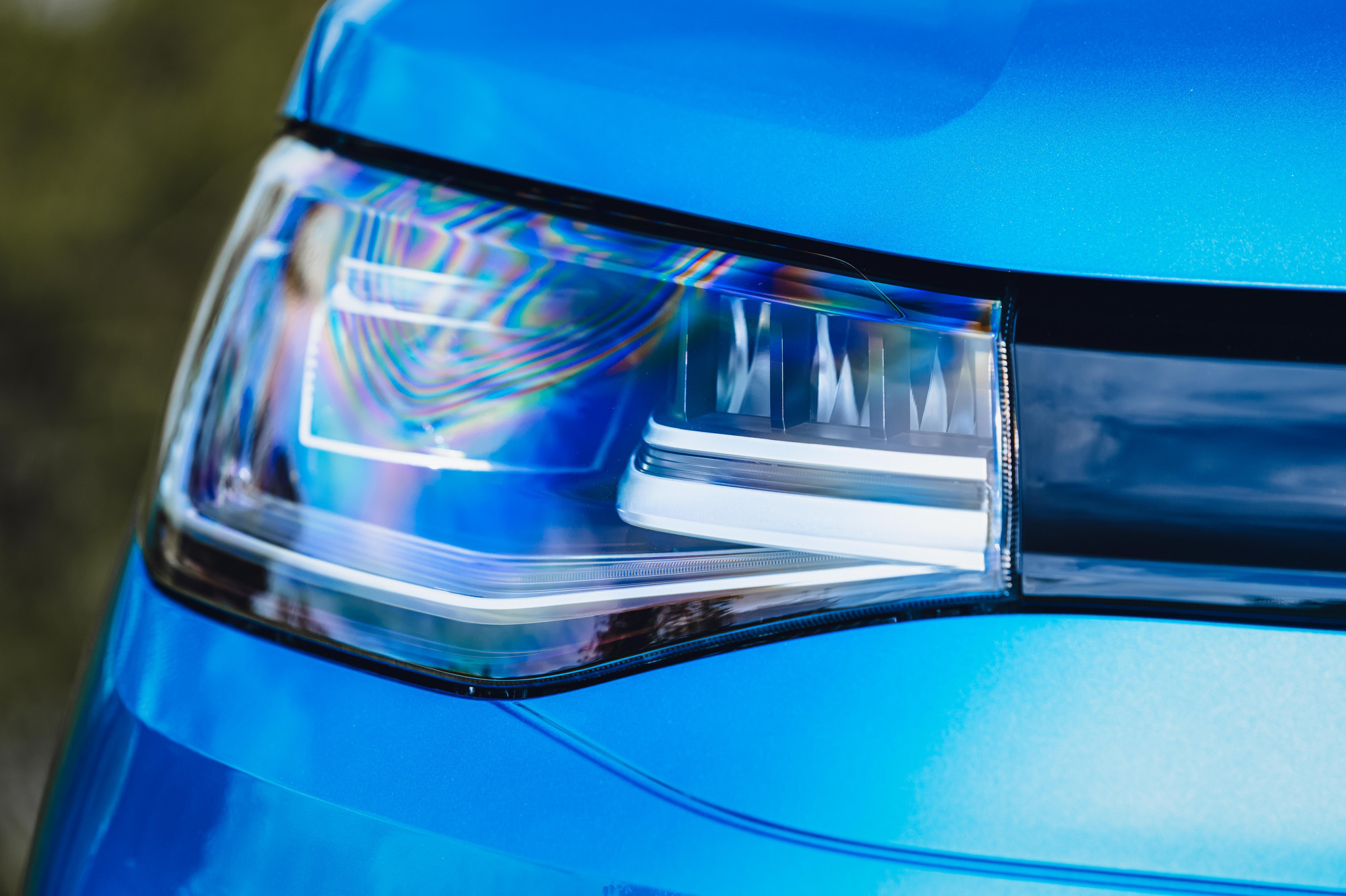 Volkswagen Caddy California headlight detail