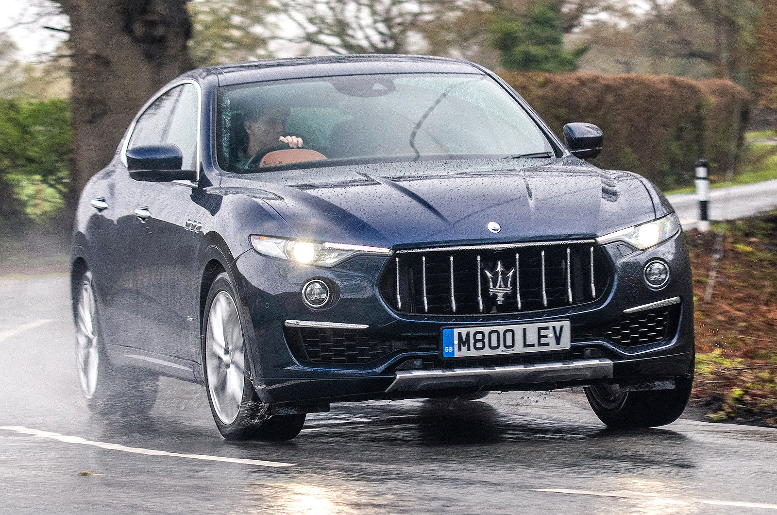 Maserati Levante front cornering