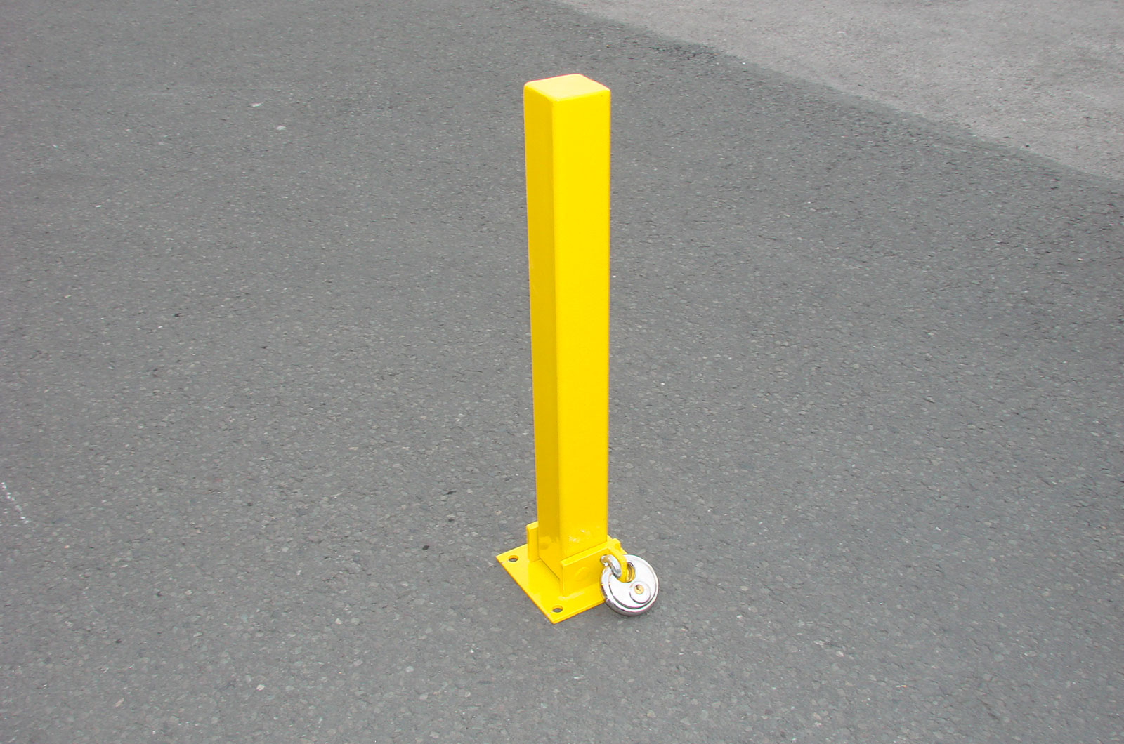 Motorhome security post