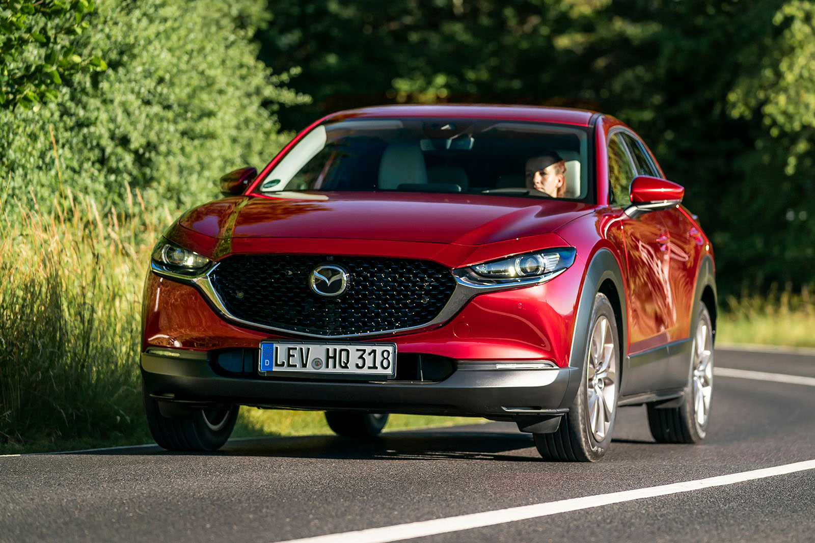 Mazda CX-30 2019 front cornering