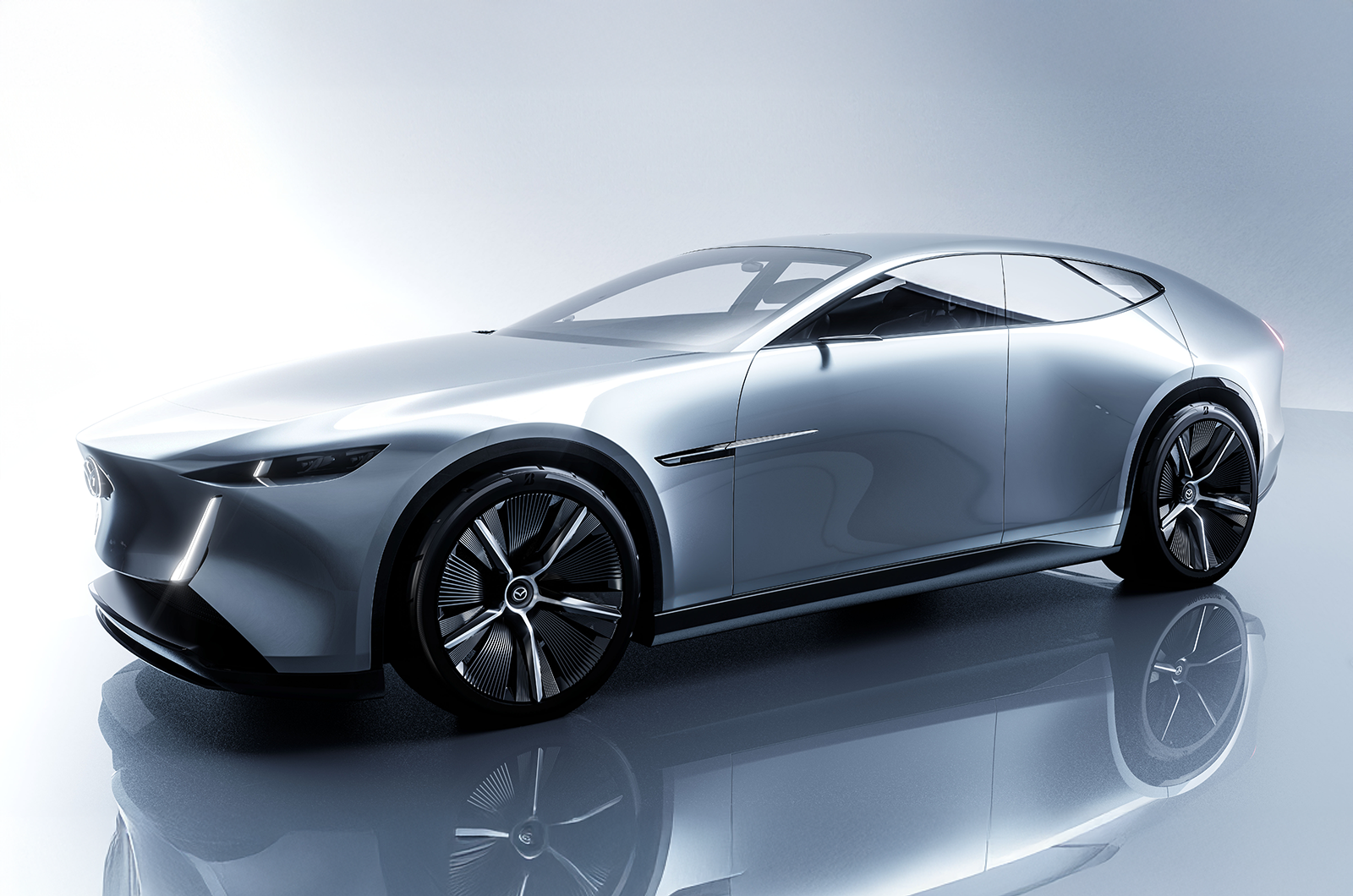 Mazda Vision X-Coupé front static