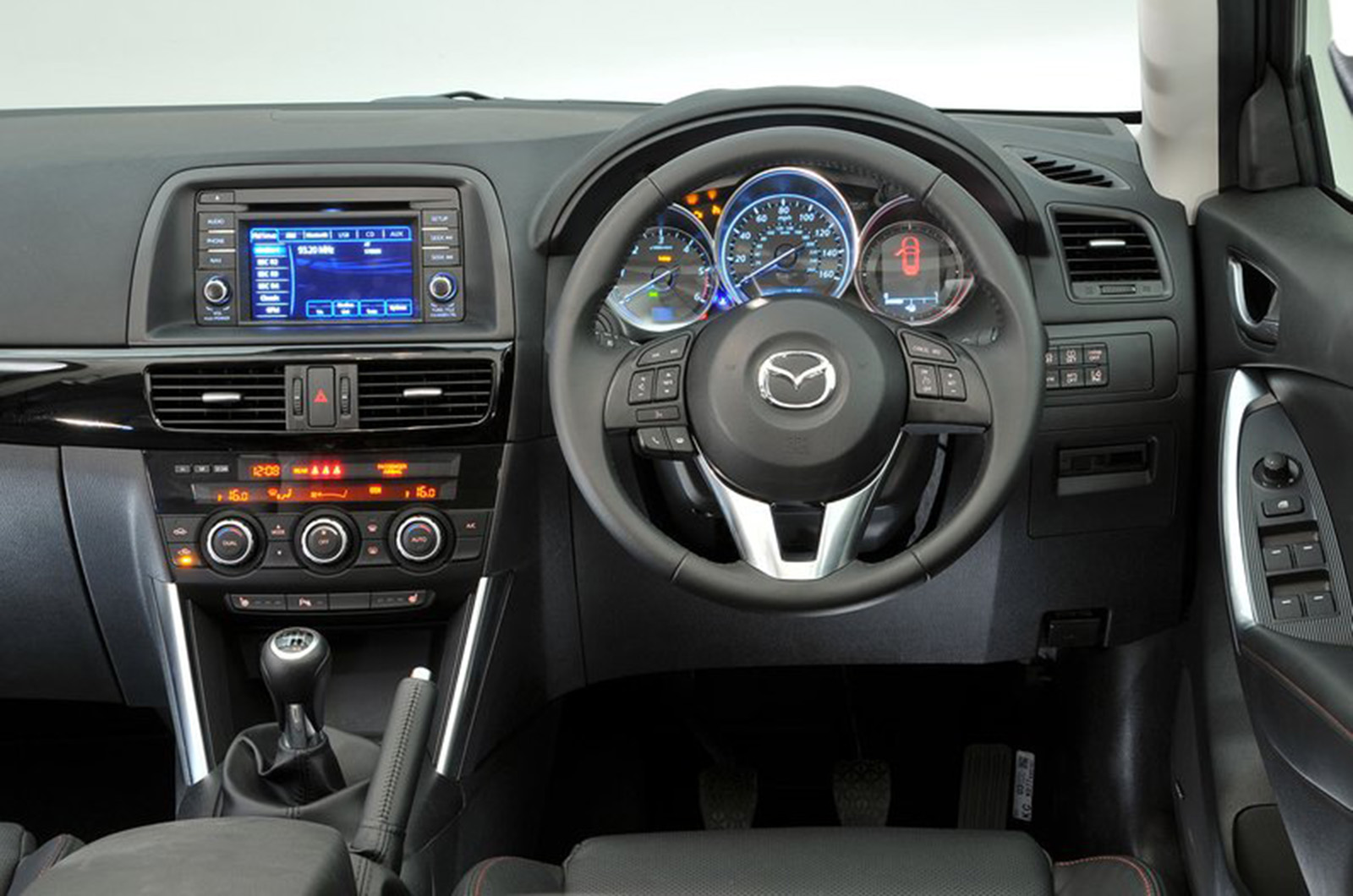 Mazda CX-5 12-17 interior