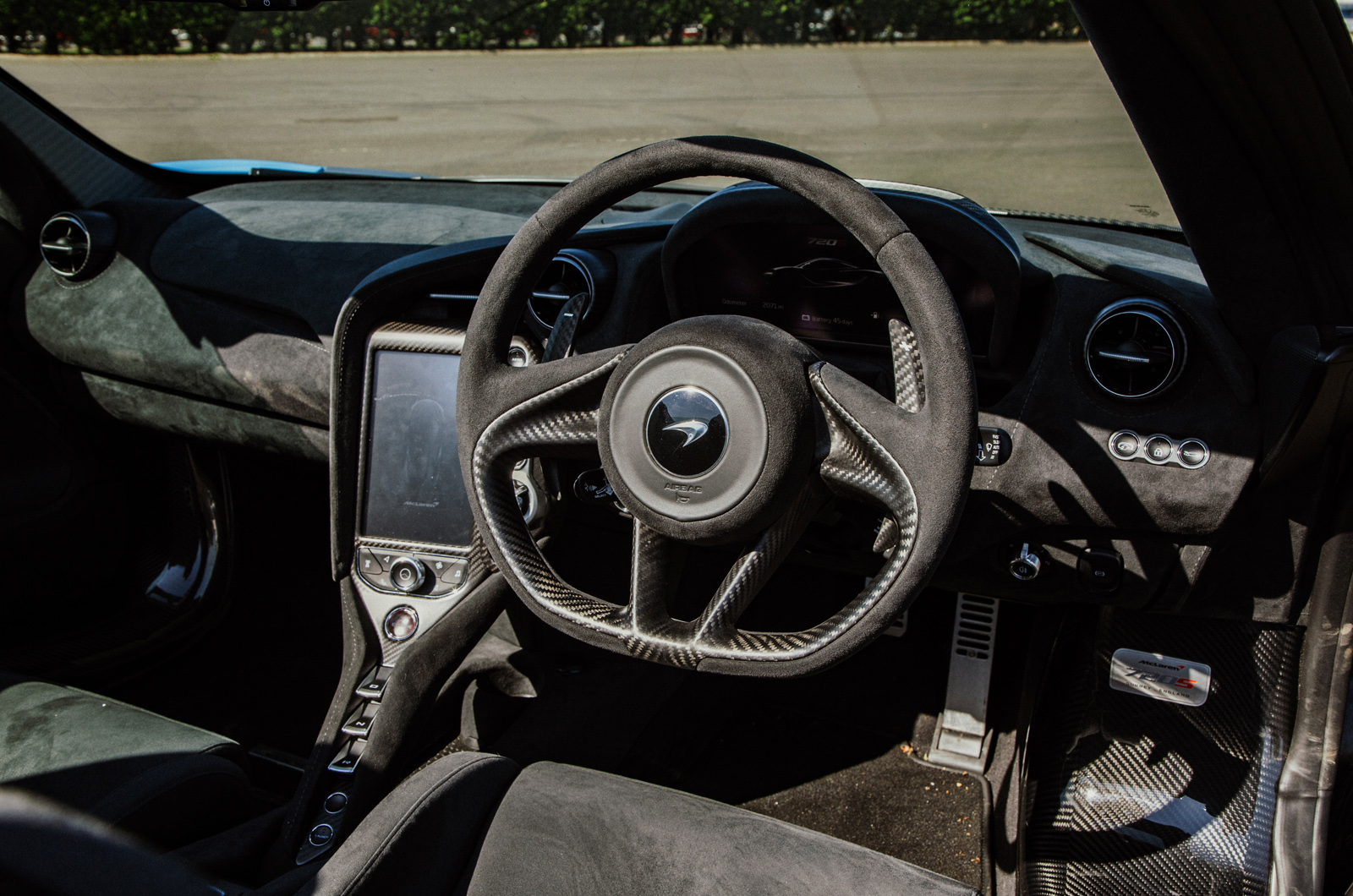 McLaren 720S Spider dashboard