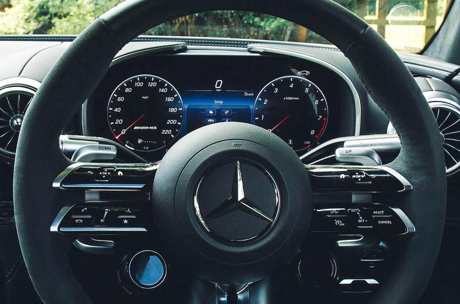 Mercedes-AMG GT driver display