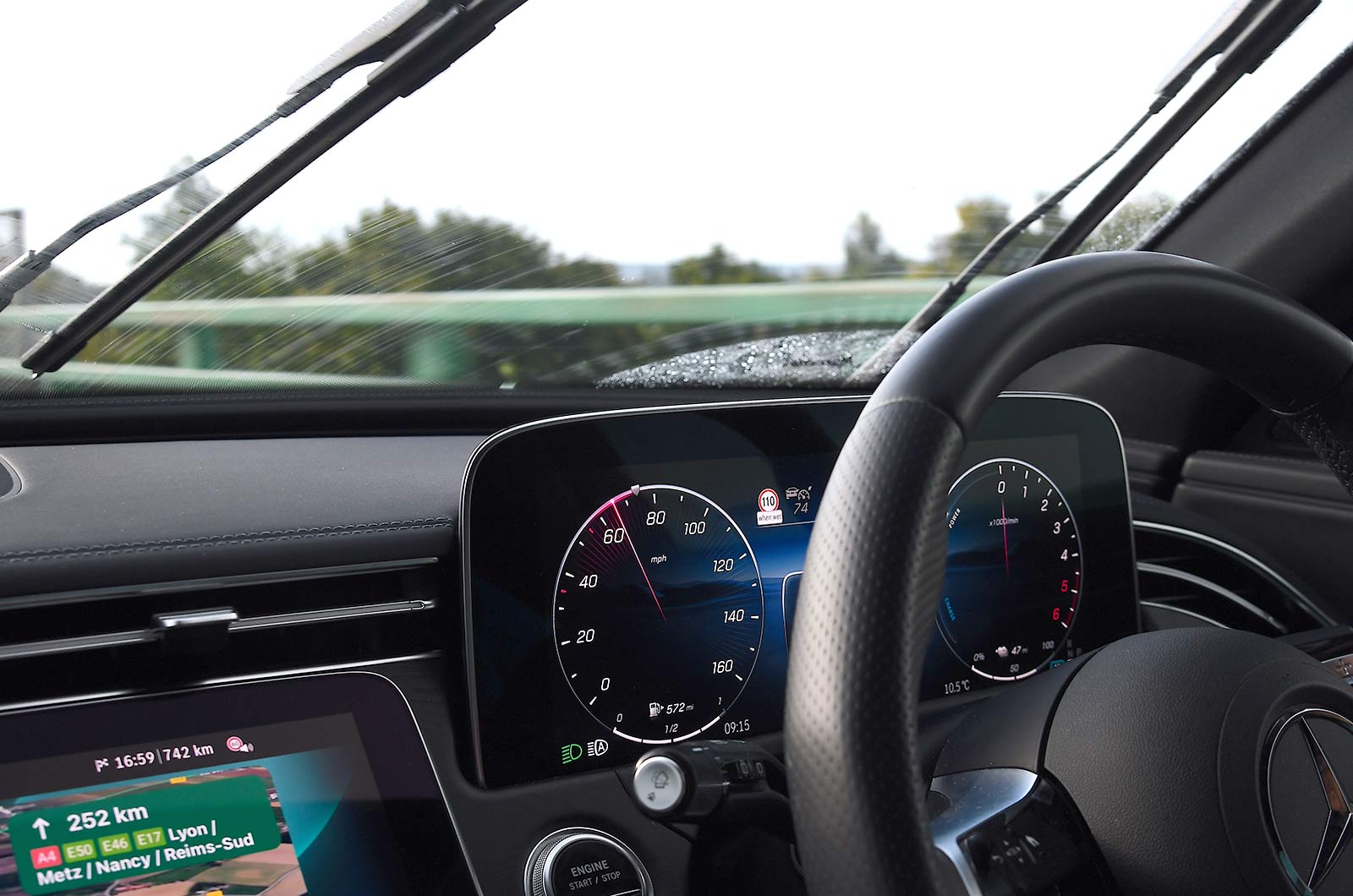 Mercedes E-Class speedo
