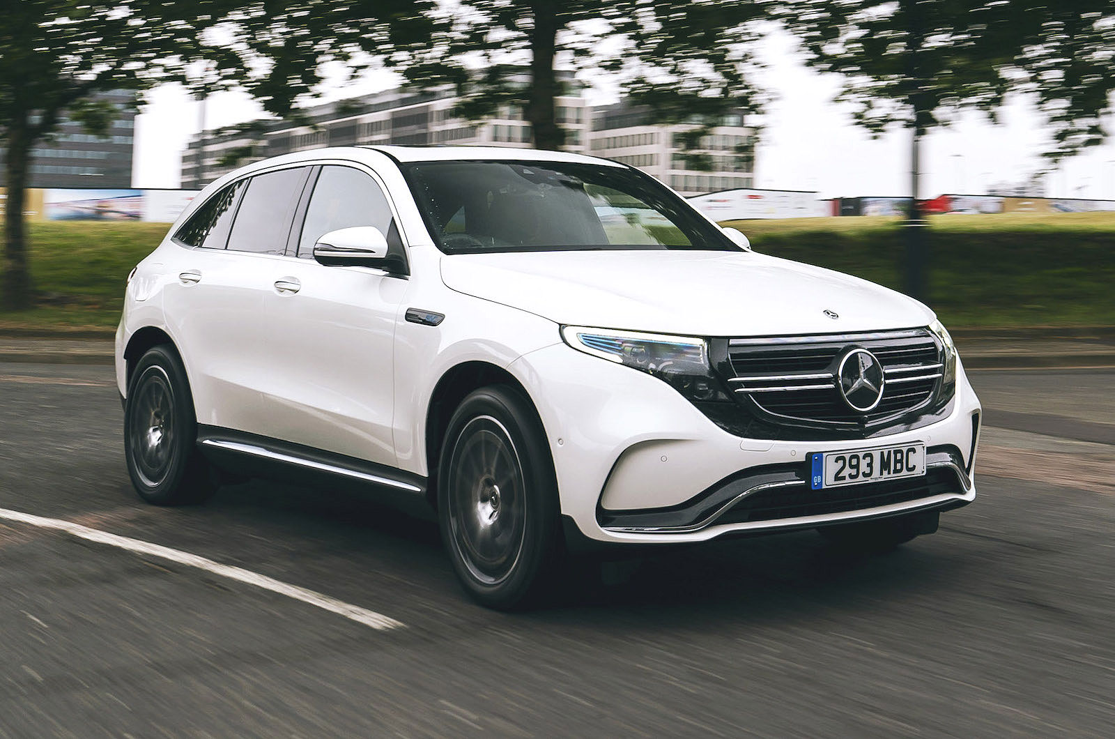 Mercedes EQC front cornering
