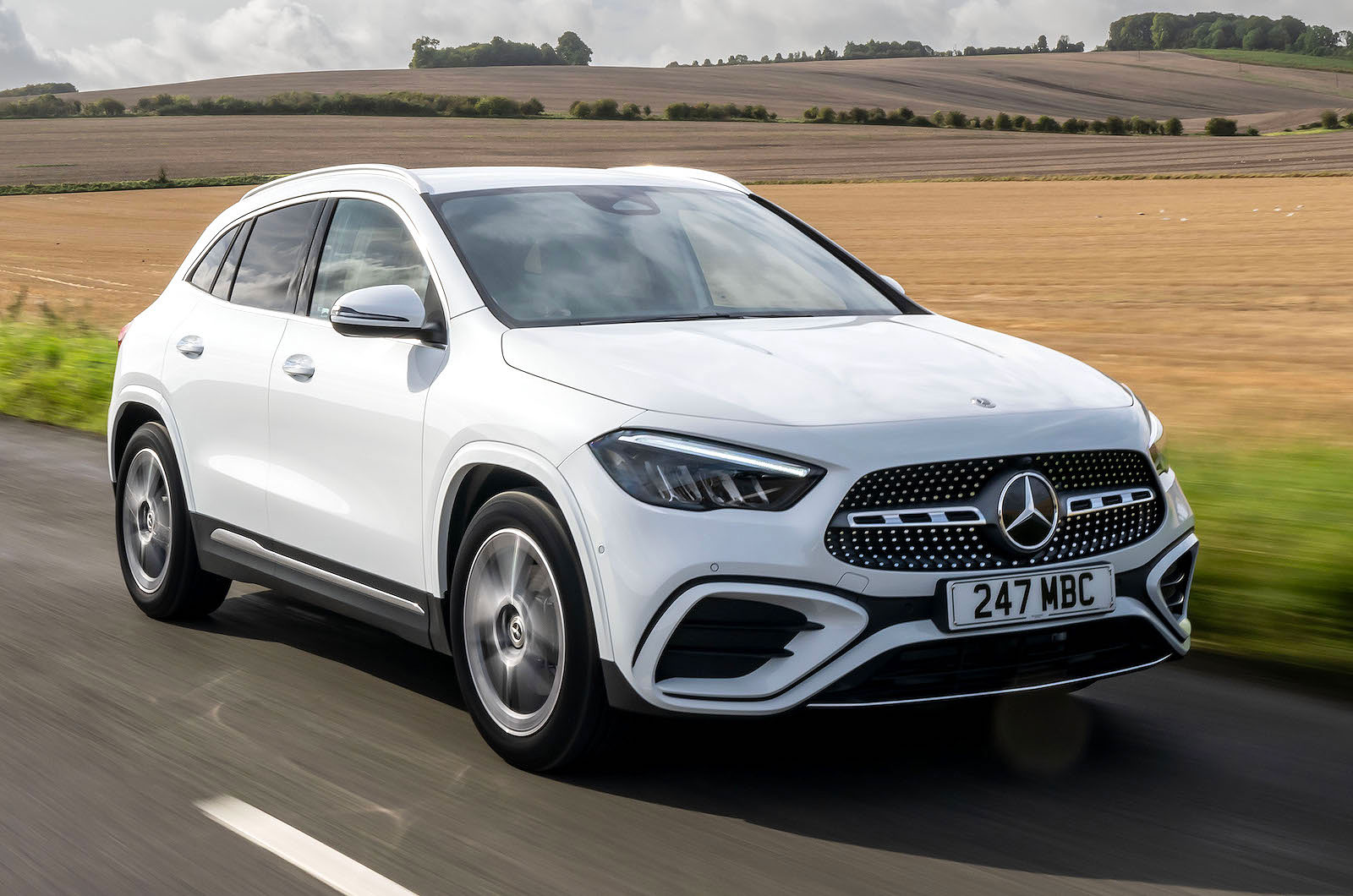 Mercedes GLA front right driving