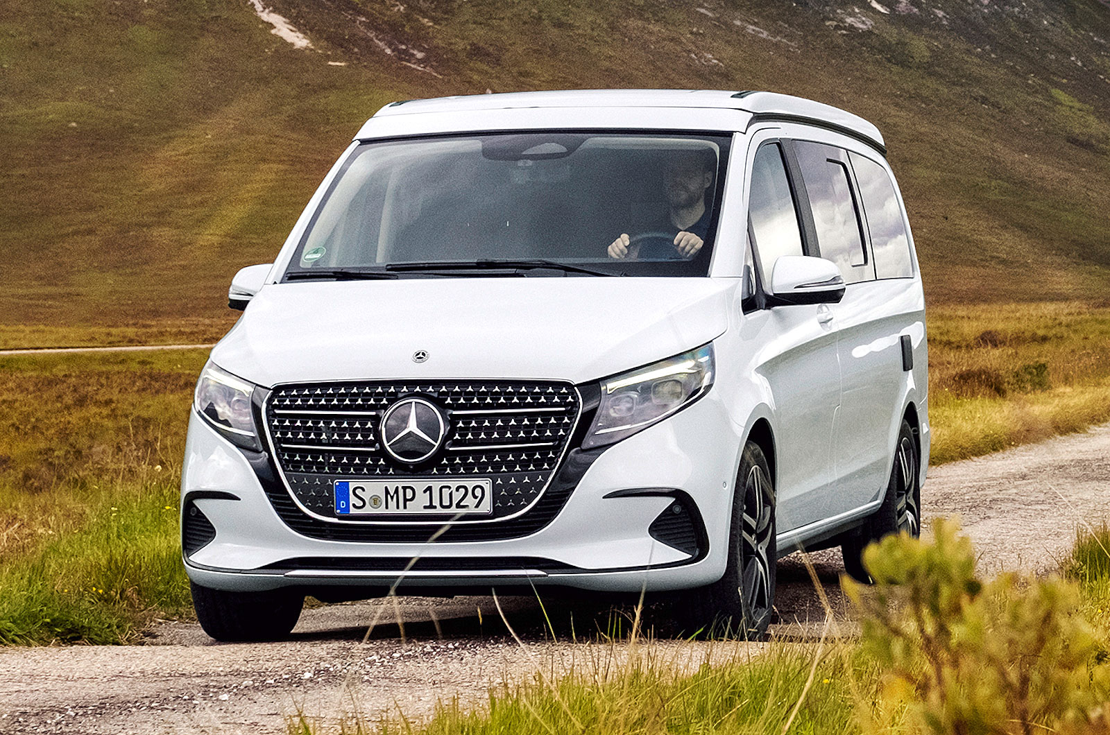 Mercedes Marco Polo front left driving