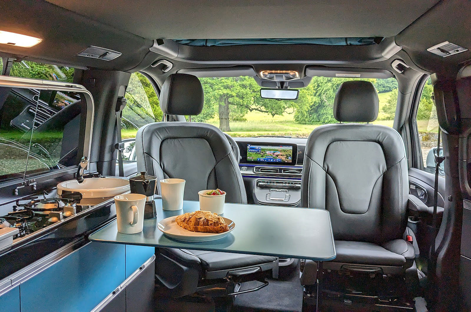 Mercedes Marco Polo interior