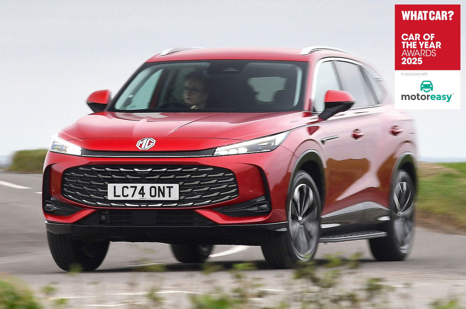 MG HS front cornering