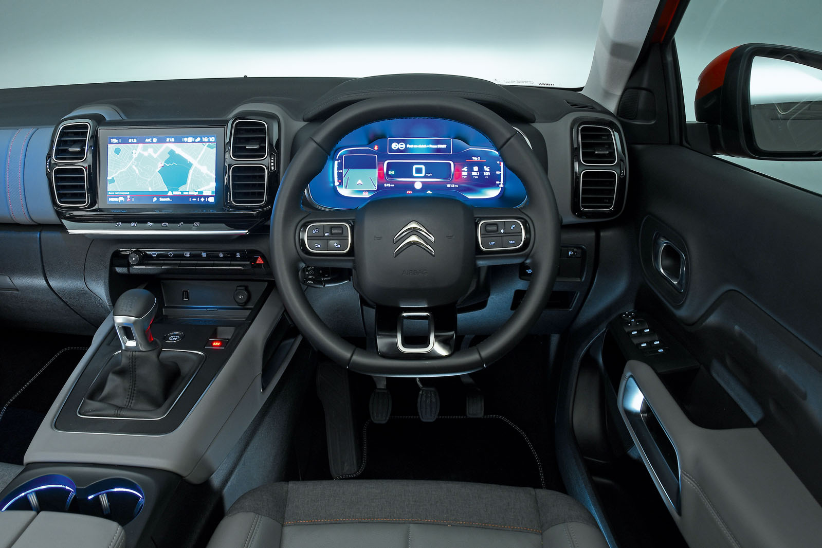 Citroen C5 Aircross interior
