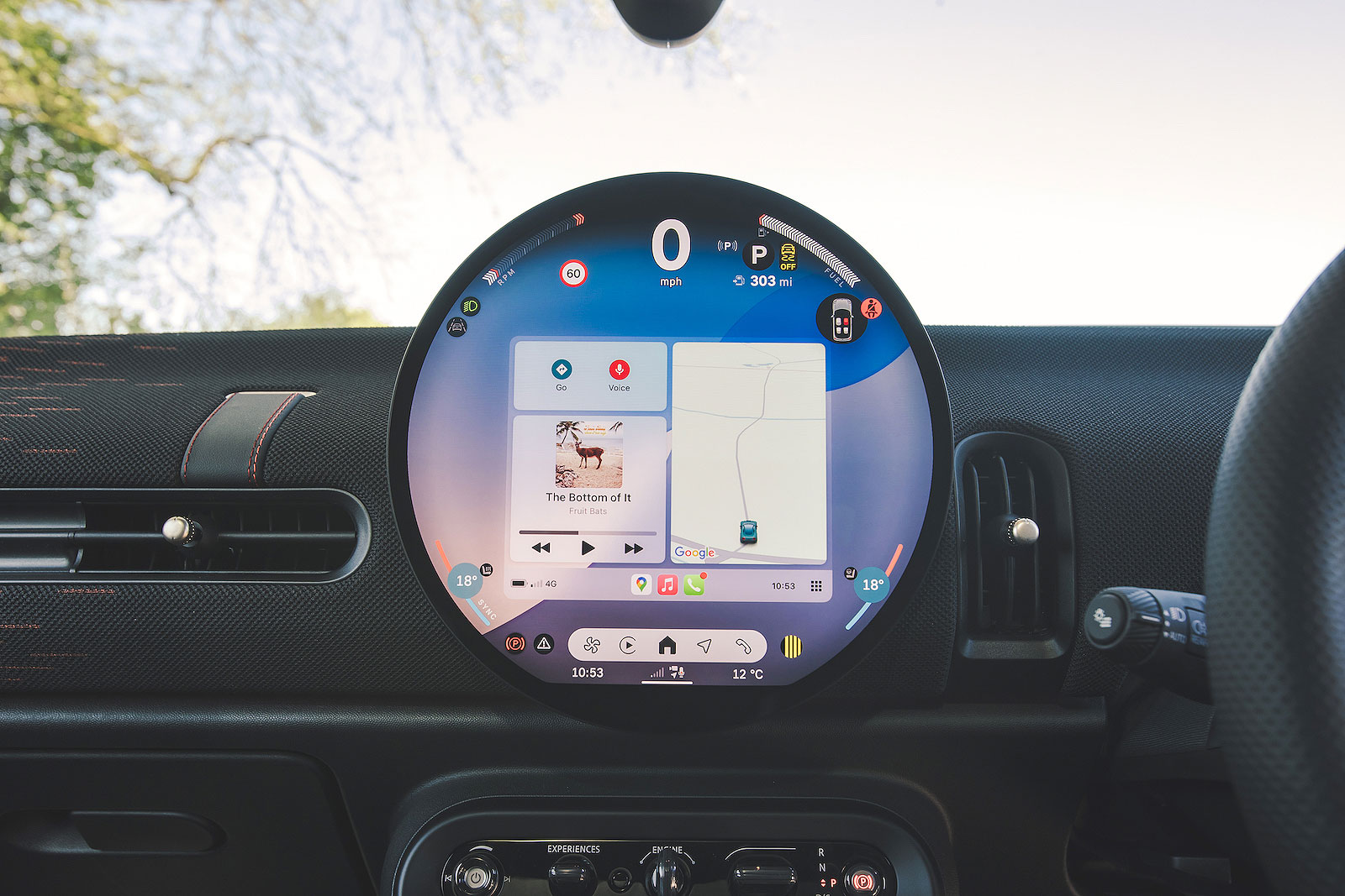 Mini Cooper JCW infotainment touchscreen