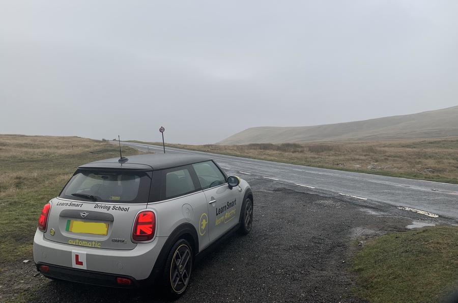 Mini Electric on road 