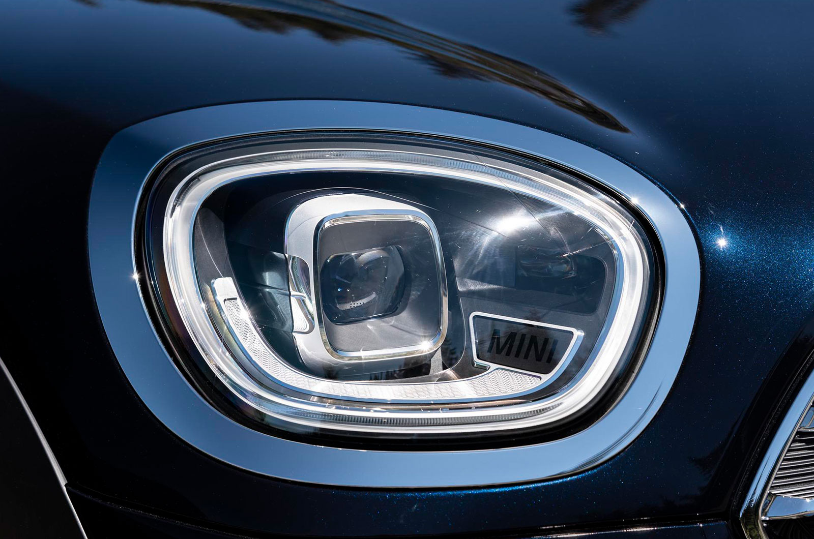 MINI Countryman headlight